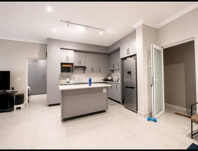 2 BEDROOM PROPERTY TO RENT IN BROOKLYN